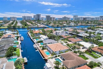 3061 NE 43rd St in Fort Lauderdale, FL - Building Photo - Building Photo