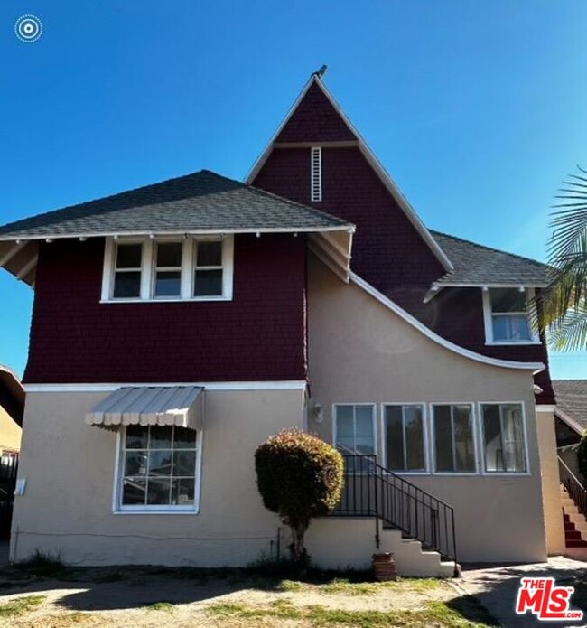 property at 3622 Arlington Ave
