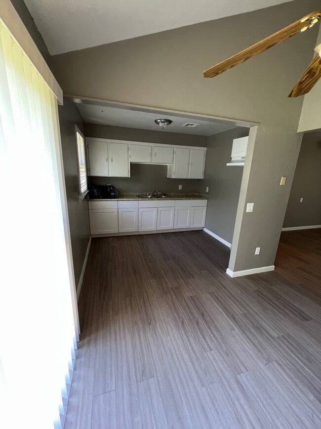 312 Char Ln in Midwest City, OK - Building Photo - Building Photo