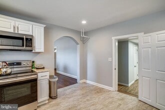 5320 Turkey Run Rd in Warrenton, VA - Building Photo - Building Photo