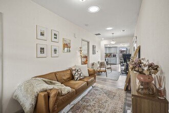 58 E 45th Ave in Denver, CO - Building Photo - Building Photo