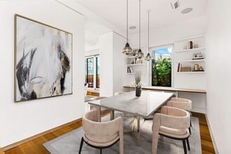 70 E 96th St in New York, NY - Building Photo - Building Photo
