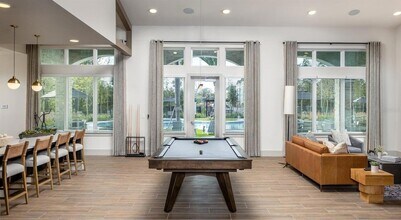 10881 Caladesi Ave, Unit A2 in Tampa, FL - Building Photo - Building Photo