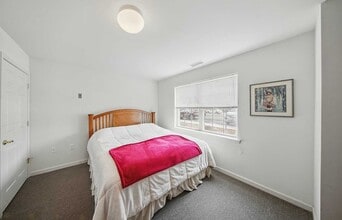 Ulster Gardens in Kingston, NY - Building Photo - Building Photo