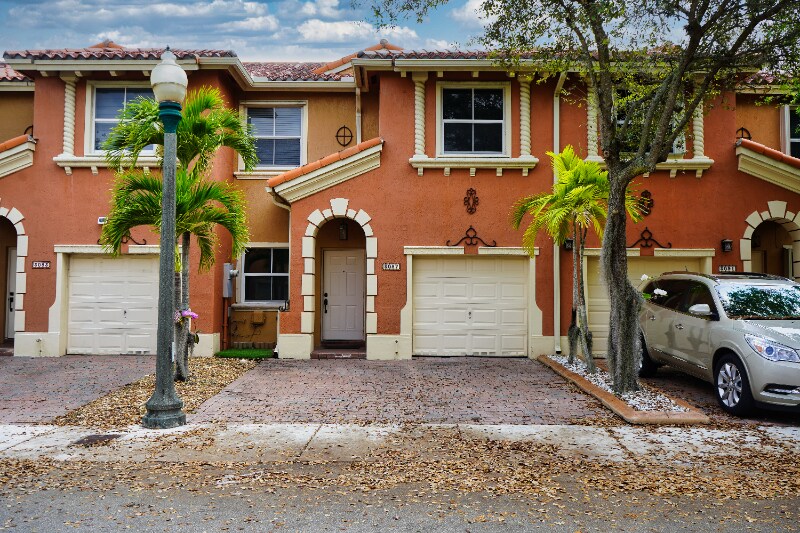 3087 SW 153rd Path in Miami, FL - Building Photo