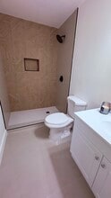 12229 SW 250th St, Unit Efficiency in Homestead, FL - Building Photo - Building Photo