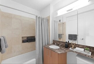 167 E 71st St in New York, NY - Building Photo - Building Photo