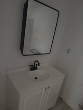 522-528 N Alexandria Ave in Los Angeles, CA - Foto de edificio - Building Photo