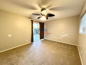 5300 Cherry Creek S Dr in Denver, CO - Building Photo - Building Photo