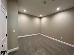 409 Lackawanna Ave, Unit 408 in Scranton, PA - Building Photo - Building Photo