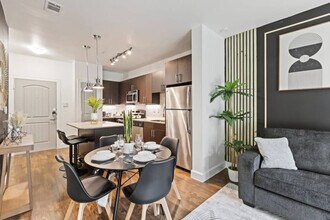 5275 Town and Country Blvd in Frisco, TX - Foto de edificio - Building Photo