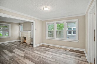 5531 Euclid Ave E in Kansas City, MO - Building Photo - Building Photo