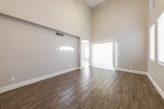 3424 E Rockwood Dr in Phoenix, AZ - Building Photo - Building Photo