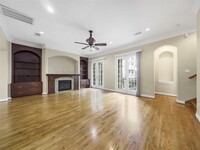 2736 Cortlandt St in Houston, TX - Building Photo - Building Photo