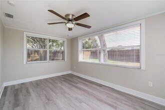12906 Kings Manor Ave in Hudson, FL - Building Photo - Building Photo