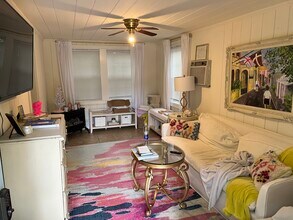 340 E Thach Ave, Unit Upstairs in Auburn, AL - Building Photo - Building Photo