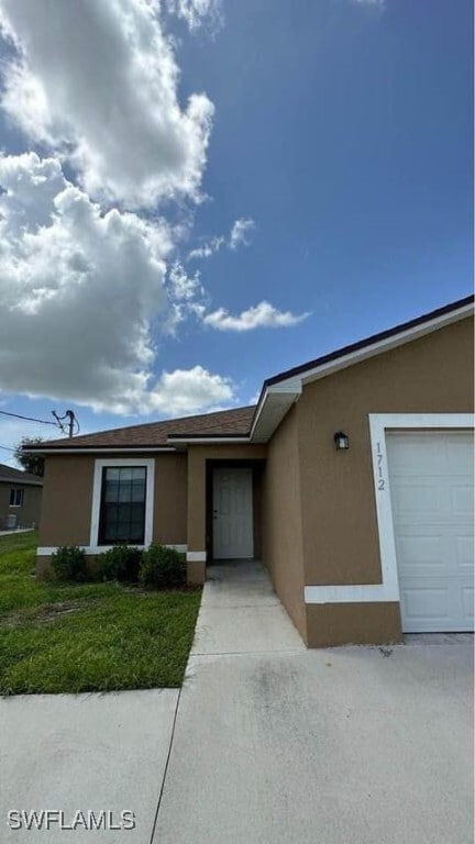 property at 1712 SW 32nd St