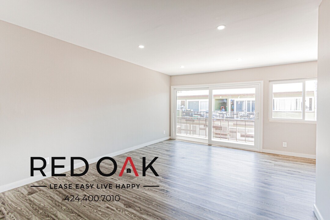 4024 Nicolet Ave in Los Angeles, CA - Building Photo