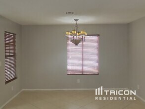 855 Schooner Dr in Henderson, NV - Building Photo - Building Photo