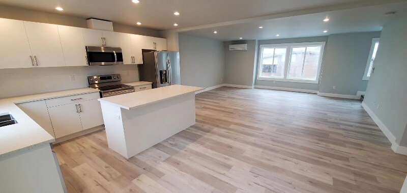 5728 Sterling Ave in Ferndale, WA - Building Photo