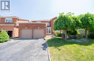 5 Janna Ct in Markham, ON - Building Photo
