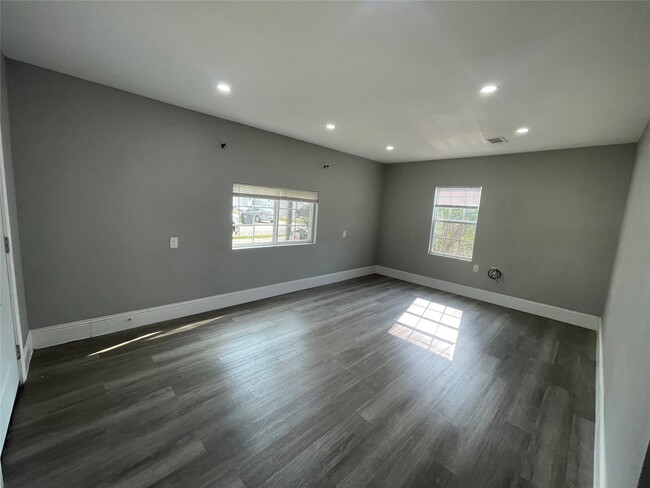 property at 2508 S Texas Ave