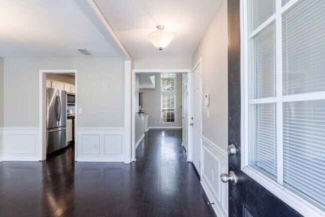 2564 Alvecot Cir SE in Smyrna, GA - Building Photo - Building Photo