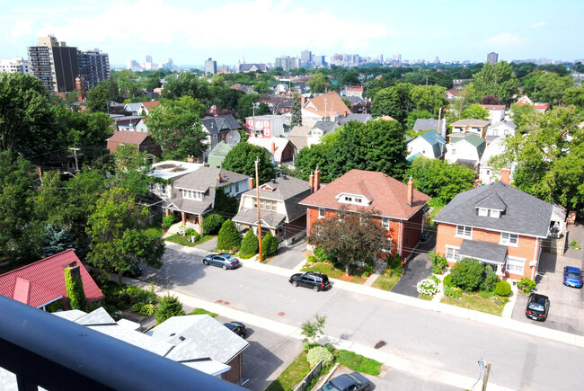 199 Holland Ave. in Ottawa, ON - Building Photo - Building Photo