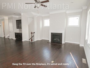 320 Beacons Pl in Alpharetta, GA - Building Photo - Building Photo