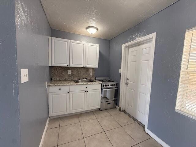 1913 Division Ave in West Palm Beach, FL - Foto de edificio - Building Photo