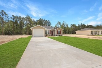 543 Church Cir in Jesup, GA - Building Photo - Building Photo