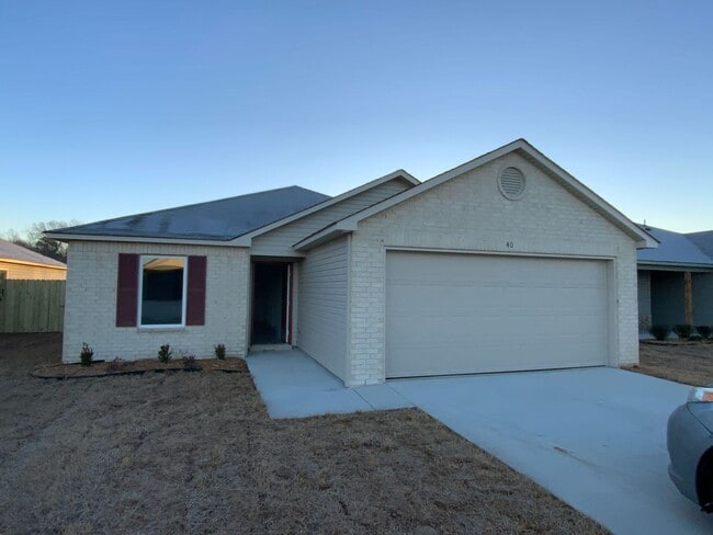 property at 40 Sourdough Crk Ln