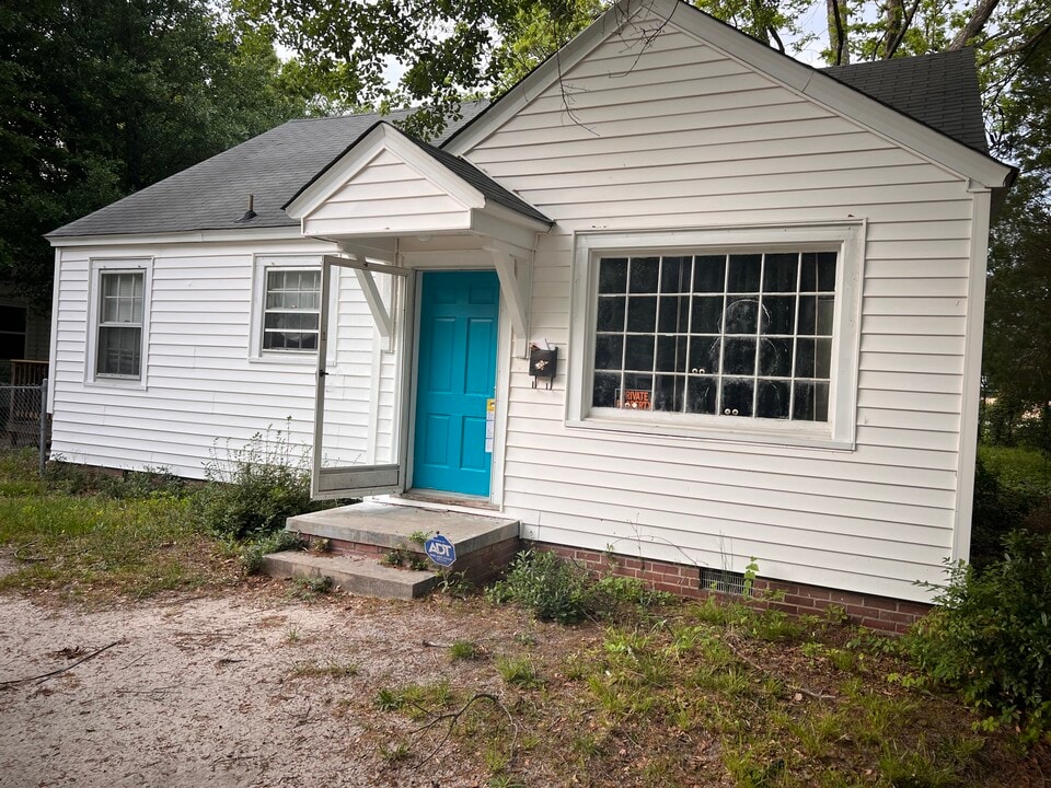 1405 Catalpa St in Goldsboro, NC - Building Photo