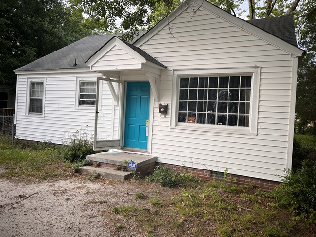 property at 1405 Catalpa St