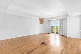 1415 Sunset Harbour Dr in Miami Beach, FL - Building Photo - Building Photo