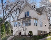 7425 W Wright St, Unit 7425 in Wauwatosa, WI - Foto de edificio - Building Photo