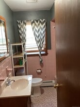 124 Elizabeth Ann Dr in New Haven, CT - Building Photo - Building Photo