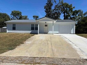 1318 T St in Bedford, IN - Building Photo - Building Photo