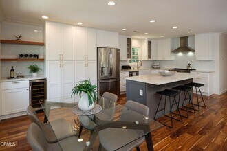 1721 La Loma Rd in Pasadena, CA - Building Photo - Building Photo