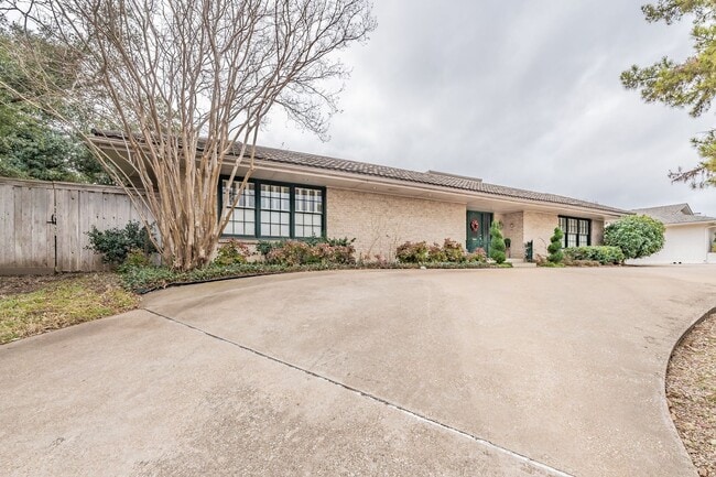 property at 4603 Ranch View Rd