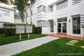 1600 Euclid Ave, Unit 106 in Miami Beach, FL - Foto de edificio - Building Photo