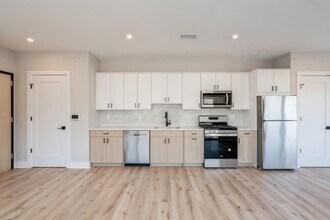 201-205 Randolph Ave in Jersey City, NJ - Foto de edificio - Building Photo