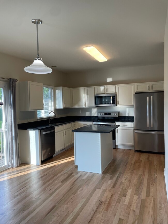 4270 Sonata Dr in Howell, MI - Building Photo - Building Photo