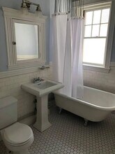 50 Charlesgate E, Unit 192 in Boston, MA - Foto de edificio - Building Photo