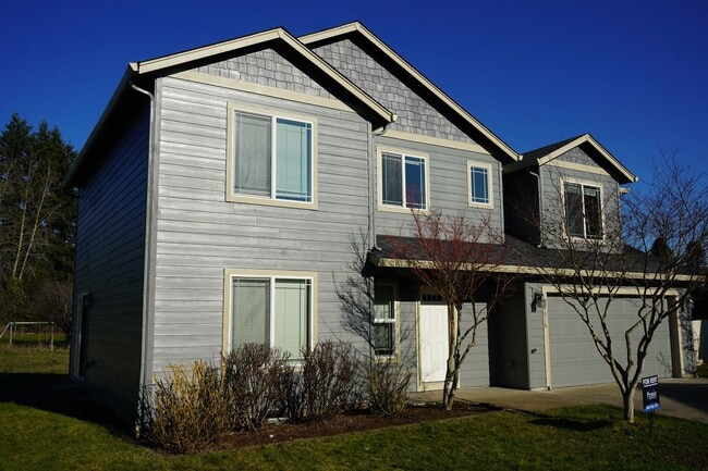 4316 NE 58th Cir in Vancouver, WA - Building Photo - Building Photo