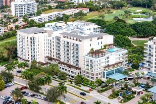 200 SE Mizner Blvd, Unit 216 in Boca Raton, FL - Building Photo