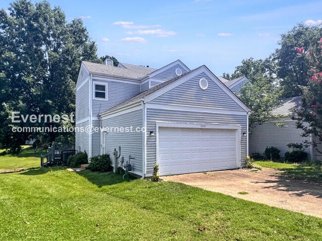 property at 5058 Pheasant Run Ln