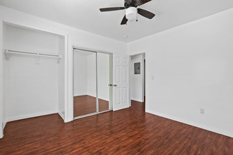 3115 Santa Ana St in South Gate, CA - Building Photo - Interior Photo