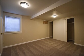 211 E Nordin Ave in Spokane, WA - Foto de edificio - Building Photo
