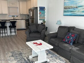 304C Barnegat Ave in Seaside Heights, NJ - Building Photo - Building Photo